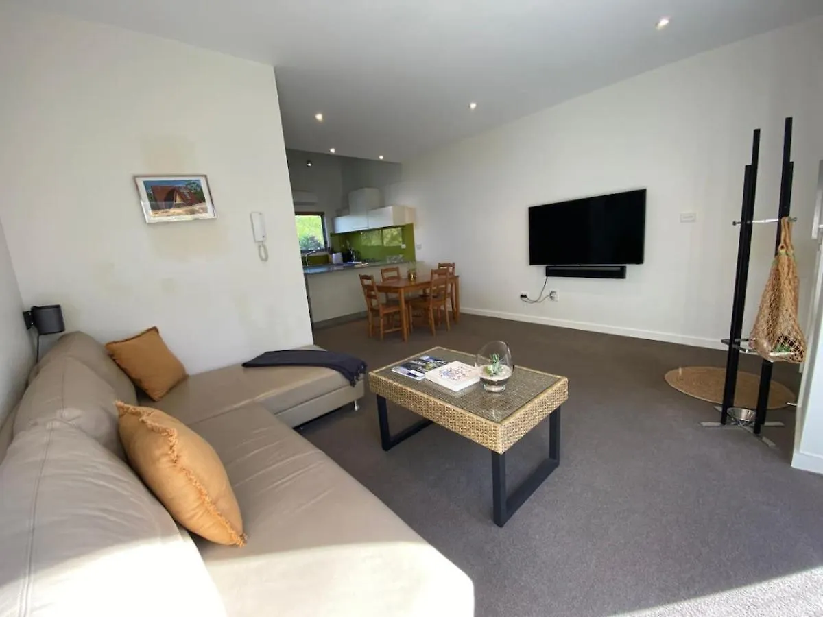 קנברה Cosy Work From Home Townhouse 10 Mins From City